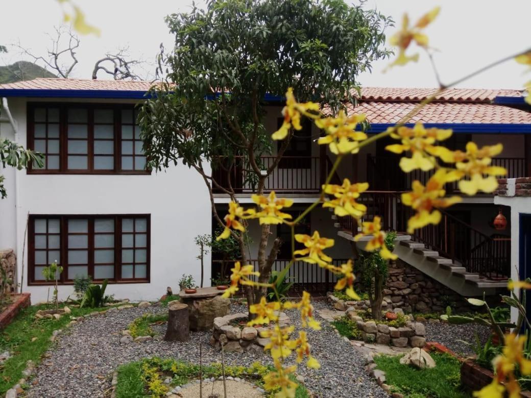 Hotel Casa Rayma Contratacion Exterior foto